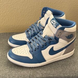 Nike Air High-Top Blue and White Sneakers